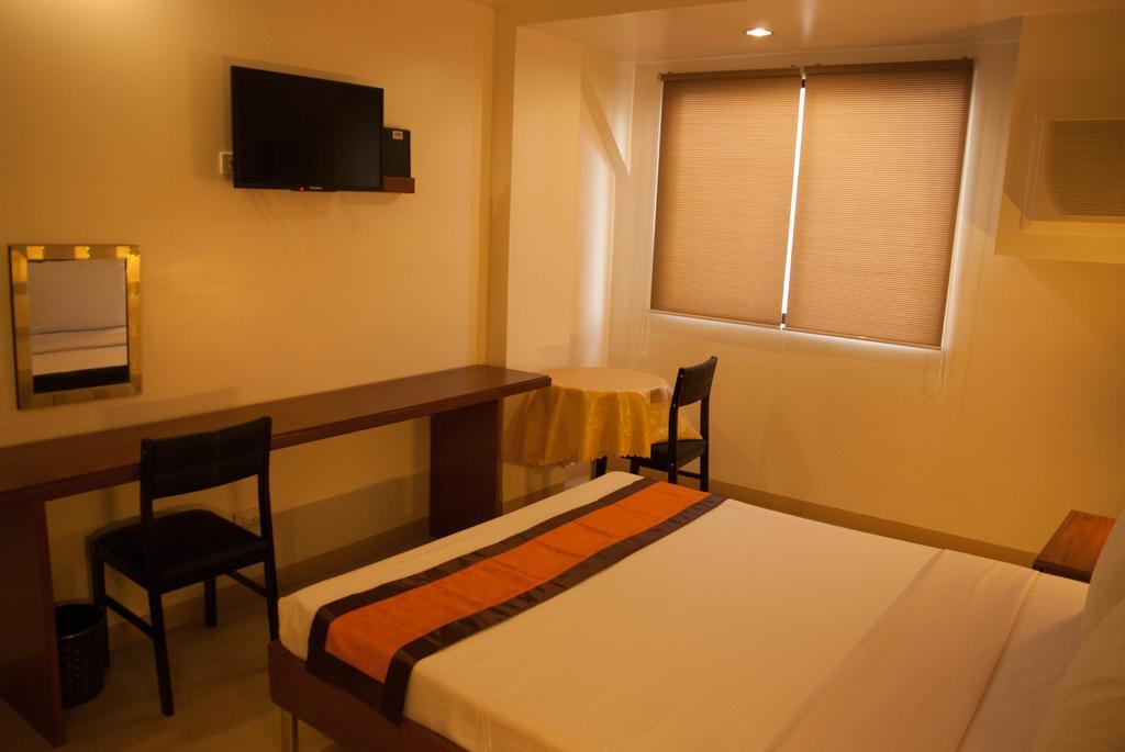 M Suites Hotel San Pedro Makati Værelse billede